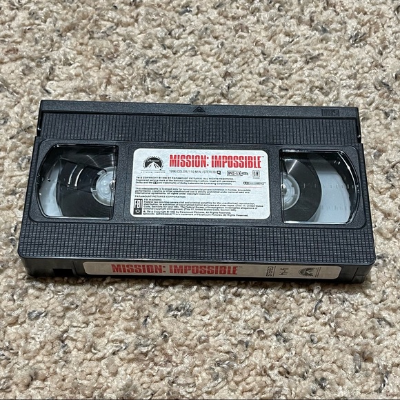 MISSION IMPOSSIBLE VHS TAPE - Picture 3 of 4